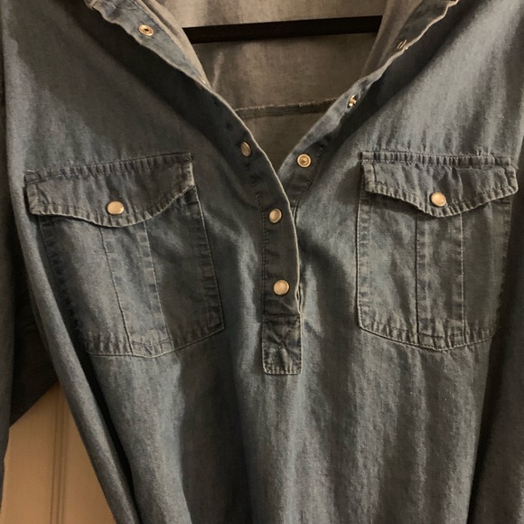 Button-up Dress - Picture 2 of 2